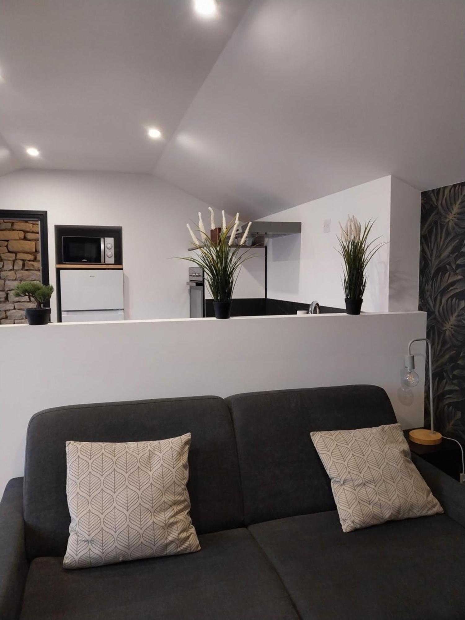 Studio Chaleureux En Hyper Centre Charleville-Mézières Esterno foto
